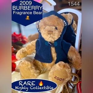 Burberry 2009 Frangrance Bear 🧸w/NOVA HOODIE🔥Highly Collectible🔥GREAT Gift!🎁